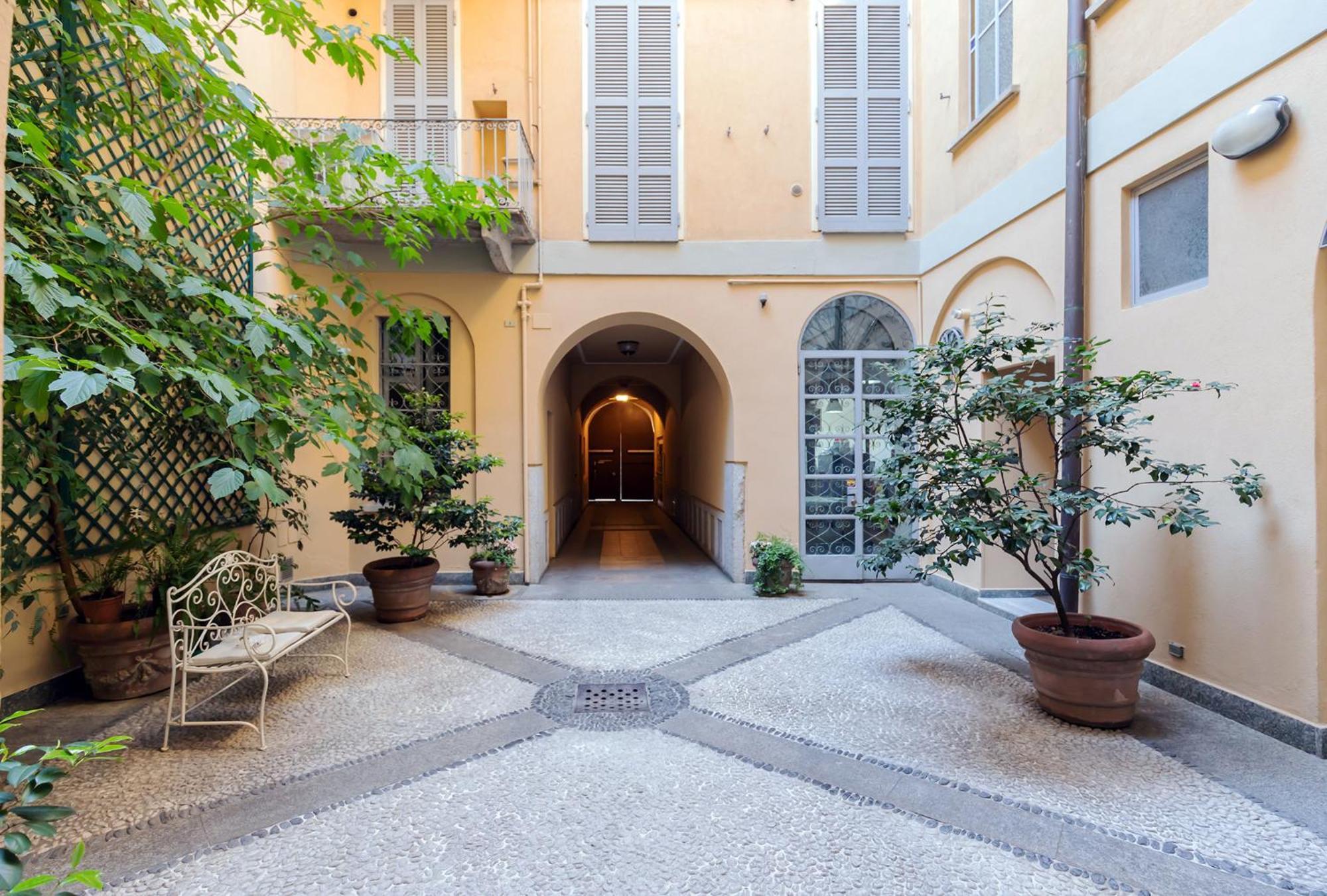 Apartament Milan Retreats Duomo Carrobbio Zewnętrze zdjęcie